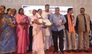  शिक्षा ही सफलता का मूल मंत्र है, कोई भी बच्चा शिक्षा से वंचित न रहे — पर्यटन मंत्री