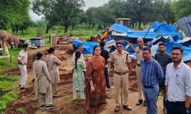 बुलडोजर चलाकर शासकीय घास भूमि से हटाया गया अतिक्रमण