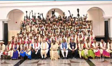 राष्ट्रपति भवन के विशेष अतिथि बने बस्तर के मांझी-चालकी