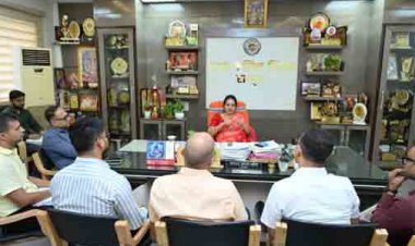 कॉलोनी का नियमानुसार निर्माण  है तो पूर्णता प्रमाण पत्र  दें अन्यथा कारण बता कर निरस्त करे- महापौर