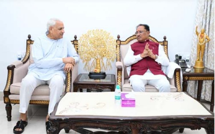 मुख्यमंत्री विष्णुदेव साय से लघु उद्योग भारती के प्रतिनिधिमंडल ने की सौजन्य मुलाकात