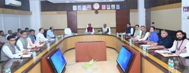 खाद की व्यवस्था के लिए बनेगी मंत्री उप समिति; अग्निवीरों को सरकारी नौकरी में 10% आरक्षण: कैबिनेट बैठक में प्रस्तावों पर लगी मुहर