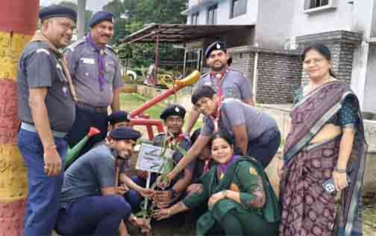 स्काउट-गाइड दीक्षा संस्कार के साथ ‘एक पेड़ मां के नाम 2.0’ अभियान आयोजित
