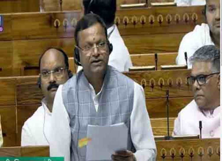 केंद्र सरकार का बड़ा फैसला, RBI को दी प्लास्टिक नोट जारी करने के ट्रायल को मंजूरी