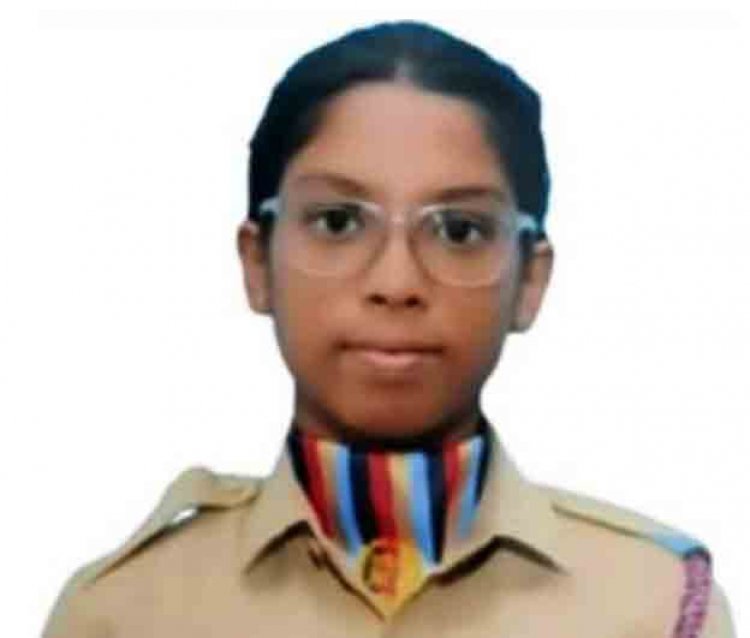 रायपुर कृषि महाविद्यालय की एनसीसी कैडेट सानंदा शोविता को मुख्यमंत्री सर्वश्रेष्ठ कैडेट पुरस्कार