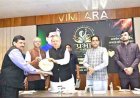 डॉ दिनेश मिश्र को लाइफ टाइम एचीवमेंट अवार्ड.