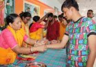 रायपुर सेंट्रल जेल में गायत्री परिवार ने मनाया अनोखा रक्षाबंधन: अपनों से दूर बंदियों के सूने हाथों में सजा विश्वास का धागा