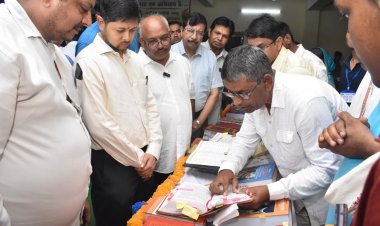 भिलाई नगर निगम आयुक्त द्वारा विकास एवं निर्माण कार्यों का किया गया स्थलीय निरीक्षण