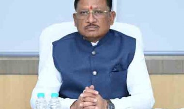 शासन की जनकल्याणकारी योजनाओं का करें समयबद्ध क्रियान्वयन , प्रत्येक पात्र व्यक्ति को मिले शासन की योजनाओं का लाभ : मुख्यमंत्री