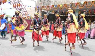 छत्तीसगढ़ के पहले पर्व हरेली पर मुख्यमंत्री निवास में सजी लोक संस्कृति की जीवंत झांकी