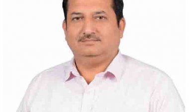 भ्रष्टाचार के डर से बिखरी कांग्रेस: जब दिग्गजों ने छोड़ा साथ, तो किराए की भीड़ से छुपाने चले पाप : डॉ. विजय शंकर मिश्रा