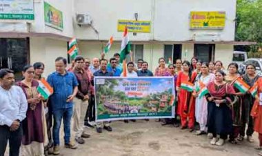 हर घर तिरंगा अभियान के तहत आयुष विभाग ने निकाली तिरंगा रैली