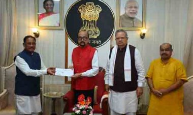 मुख्यमंत्री विष्णु देव साय ने राज्यपाल रमेन डेका से की सौजन्य भेंट