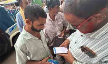 टीम प्रहरी अभियान अंतर्गत मालवीय मार्ग, शास्त्री मार्केट मुख्य मार्ग में ठेला संचालकों पर  15 हजार रू का ई चालान