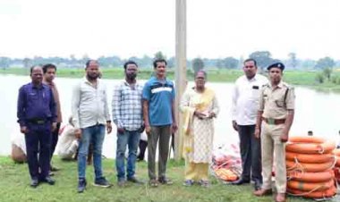 प्राकृतिक आपदा से बचाव को लेकर बम्हनी में किया गया माँक ड्रिल