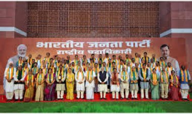  प्रधानमंत्री मोदी ने भाजपा के नए राष्ट्रीय पदाधिकारियों से बातचीत की