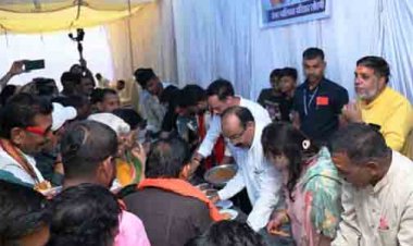 उप मुख्यमंत्री अरुण साव ने बाबाघाट धाम में किया रुद्राभिषेक