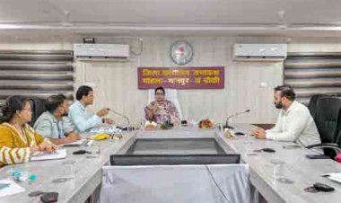 बालिकाओं और महिलाओं को जागरूक करने बनाएं विस्तृत कार्ययोजना-कलेक्टर