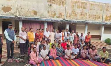 मंत्री रामविचार नेताम ने किया पोस्ट मैट्रिक आदिवासी कन्या छात्रावास का आकस्मिक निरीक्षण