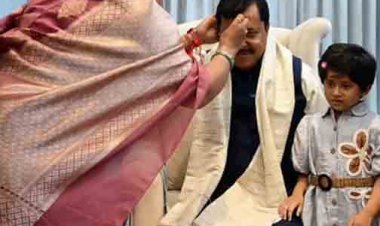भाजपा राष्ट्रीय कार्यालय में महिला मोर्चा अध्यक्ष व सांसद रूपकुमारी चौधरी ने मनाया रक्षाबंधन