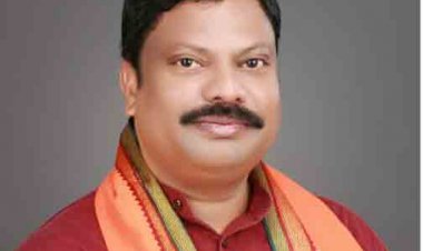 भूपेश सरकार के कार्यकाल में आदिवासियों के 32 फीसदी आरक्षण को छीनने का प्रयास किया गया : मरकाम