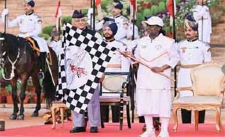 राष्ट्रपति मुर्मु ने पीबीजी सोल्जरथॉन को दिखाई हरी झंडी, मांडविया ने एनसीसी साइक्लोथॉन में लिया हिस्सा