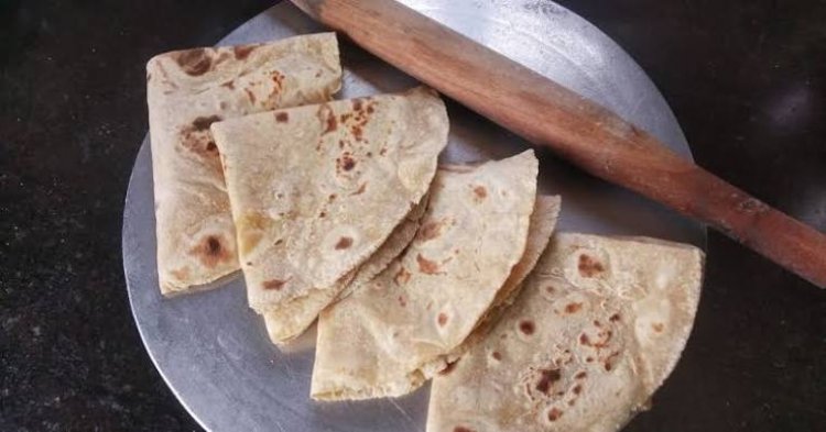 डायबिटीज के मरीजों को कौन सी रोटी खानी चाहिए? जानें कौन सा आटा है फायदेमंद