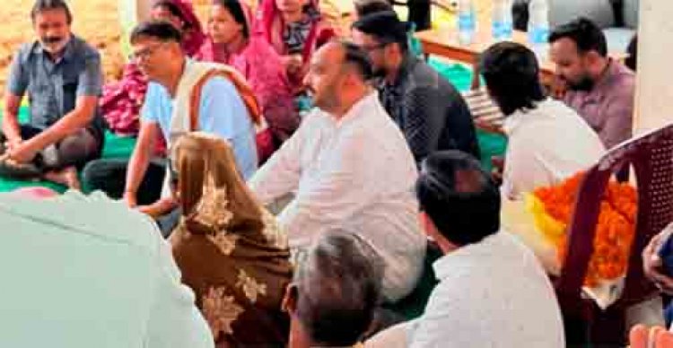 आमापाली में वित्त मंत्री  ओपी चौधरी ने लगाई जन चौपाल, सुनी ग्रामीणों की समस्याएं