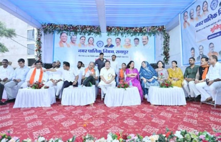 गौरवपथ 2.0 के सीएसईबी चौक बूढ़ापारा से पचपेड़ीनाका तक होगा सड़क मार्ग सौंदर्यीकरण 