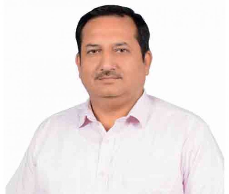 भ्रष्टाचार के डर से बिखरी कांग्रेस: जब दिग्गजों ने छोड़ा साथ, तो किराए की भीड़ से छुपाने चले पाप : डॉ. विजय शंकर मिश्रा