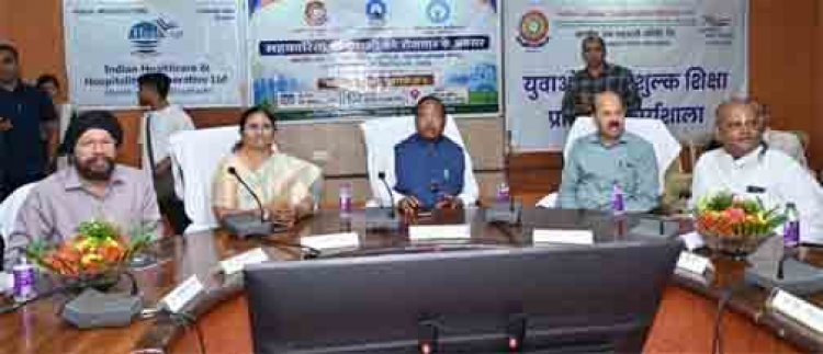 कृषि मंत्री श्री नेताम ने छात्रों को दिया ‘सहकार से रोजगार’ का मंत्र