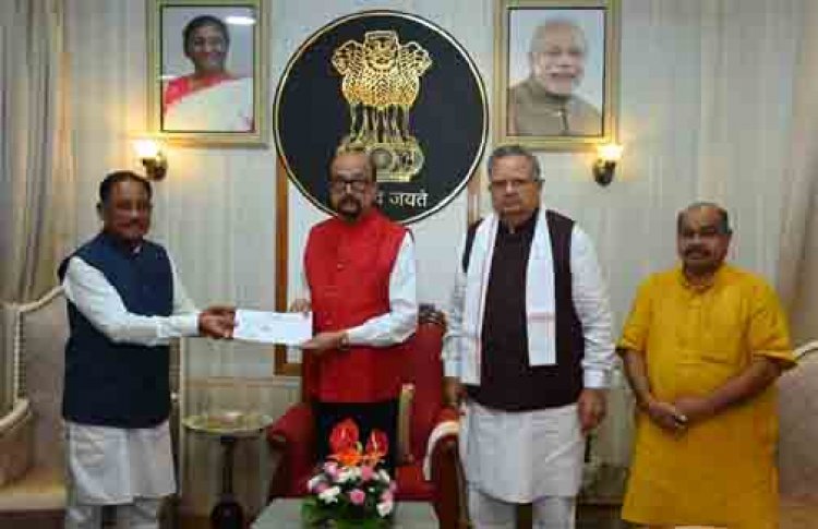मुख्यमंत्री विष्णु देव साय ने राज्यपाल रमेन डेका से की सौजन्य भेंट