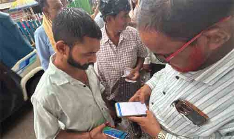 टीम प्रहरी अभियान अंतर्गत मालवीय मार्ग, शास्त्री मार्केट मुख्य मार्ग में ठेला संचालकों पर  15 हजार रू का ई चालान