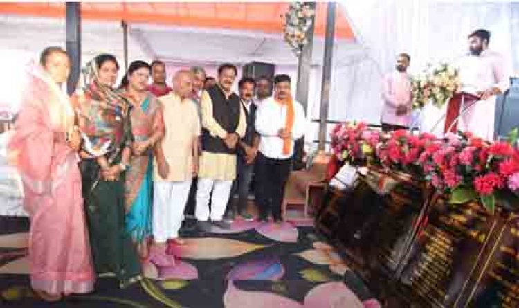 उपमुख्यमंत्री विजय शर्मा ने किया शौर्य वाटिका का भूमिपूजन, लगभग 79 लाख रुपए के विकास कार्यों का किया लोकार्पण