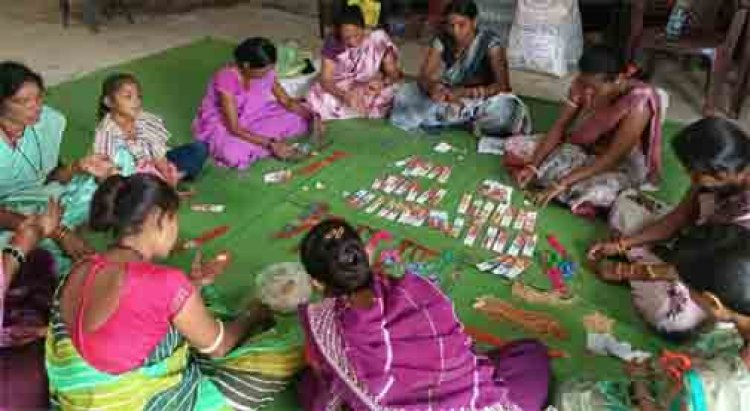 रक्षाबंधन पर बिहान की दीदियों ने थामा स्वावलंबन का धागा