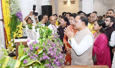 भगवान श्रीकृष्ण का जीवन हमें धर्म, कर्तव्य और लोककल्याण के मार्ग पर चलने की देता है प्रेरणा - मुख्यमंत्री