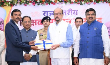 AI के युग में शिक्षक बनें विद्यार्थियों के मार्गदर्शक, तकनीक के विवेकपूर्ण उपयोग की दें सीख : राज्यपाल 