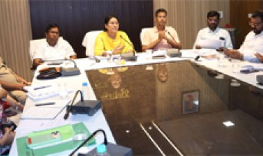 सेवा संकल्प अभियान की तैयारियों को लेकर कलेक्टर श्रीमती दिव्या उमेश मिश्रा ने ली उच्चस्तरीय समीक्षा बैठक