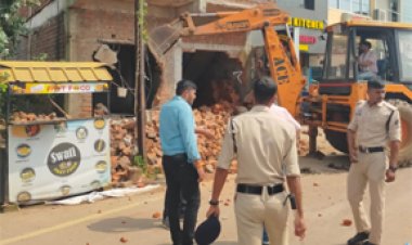 अनुमति विपरीत निर्माण, सी एंड डी , ग्रीन नेट में अभियान चलाकर कार्रवाई की