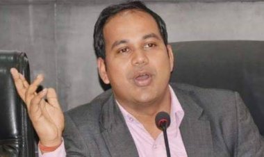कलेक्टर ने जिले में तीन स्थानीय अवकाश किए घोषित