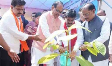 ‘एक पेड़ माँ के नाम’ अभियान से प्रकृति संरक्षण और मातृ सम्मान का संदेश