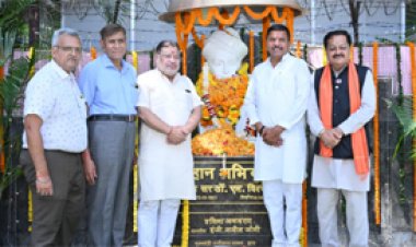 भारतरत्न महान अभियंता मोक्षगुंडम विश्वेश्वरैय्या का 166वीं जयन्ती पर कार्यक्रम
