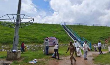 जल संरक्षण से जनभागीदारी तक, मल्हनिया जलाशय में गूंजा सेवा का संकल्प