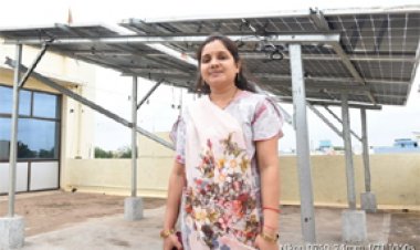 बदलाव की कहानी- सेवा और सुशासन के साथ पीएम सूर्य घर योजना से जगमगाया वरुणी का घर, आधा हुआ बिजली बिल