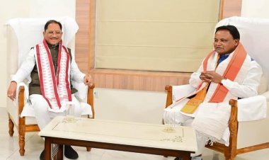 मुख्यमंत्री साय ने ओडिशा के मुख्यमंत्री मोहन चरण माझी से की सौजन्य भेंट
