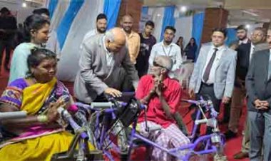 सेवा की कहानी : सहायक उपकरणों से दिव्यांगजनों को मिला संबल, आत्मनिर्भरता की ओर बढ़ा कदम