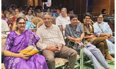 *महाराष्‍ट्र मंडल में आईएएस अफसर रीना कंगाले ने की श्रीगणेश की पूजा*