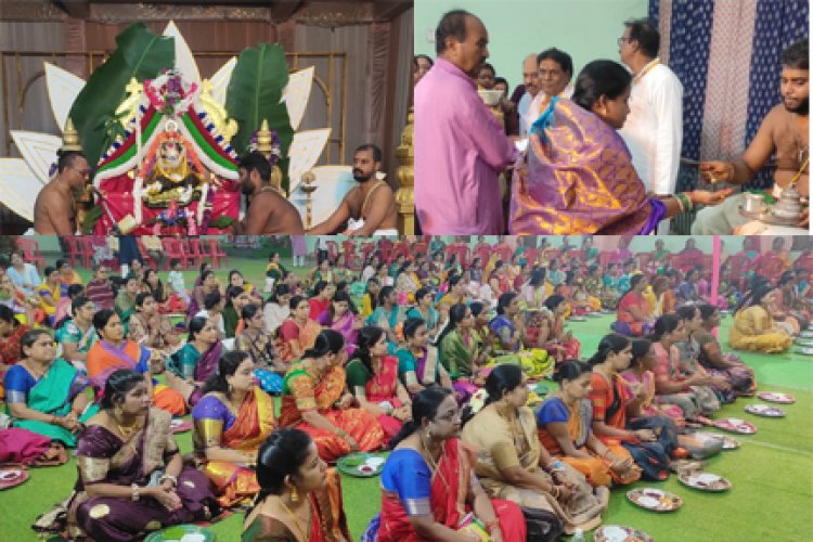 बालाजी मंदिर में कुमकुम पूजा कर मांगा अखंड सौभाग्यवती का वरदान, गूंजे सहस्रनामार्चना के स्वर 