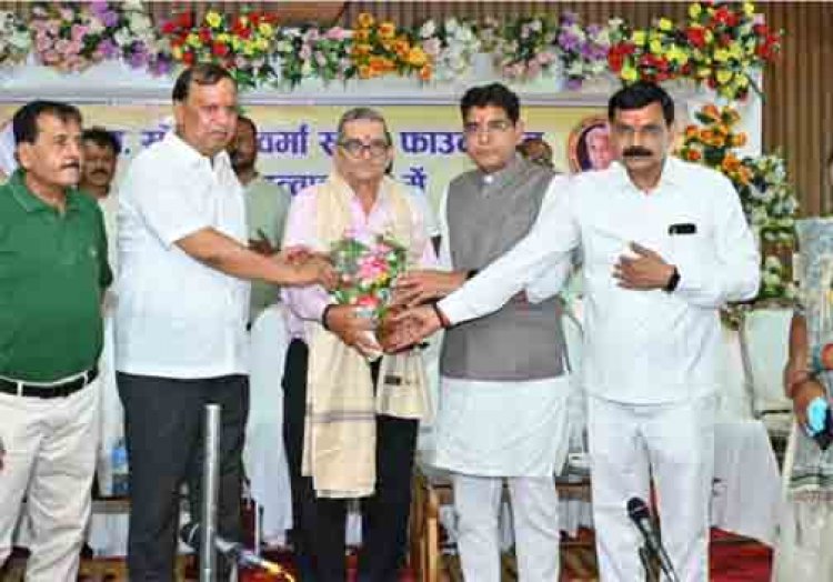 गुरु का ऋण कभी नहीं चुकाया जा सकता, शिक्षक राष्ट्र निर्माण के सच्चे शिल्पकार-राजस्व मंत्री  टंक राम वर्मा
