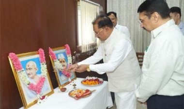 सत्य, अहिंसा और सादगी के आदर्श हमें राष्ट्रसेवा की प्रेरणा देते रहेंगे : मुख्यमंत्री